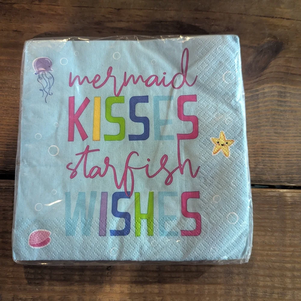 11 PC Mermaid Party Supplies,‎ New (Tablecloths, Balloons, Napkins, Headbands)